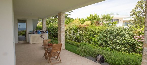 Dúplex de 4 habitaciónes en Padenghe sul Garda, Italy No. 121064 32