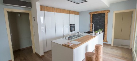 Dúplex de 4 habitaciónes en Padenghe sul Garda, Italy No. 121064 7