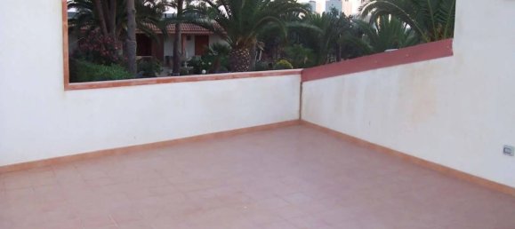 Вилла с 3 комнатами в Виттория, Италия № 108119 5