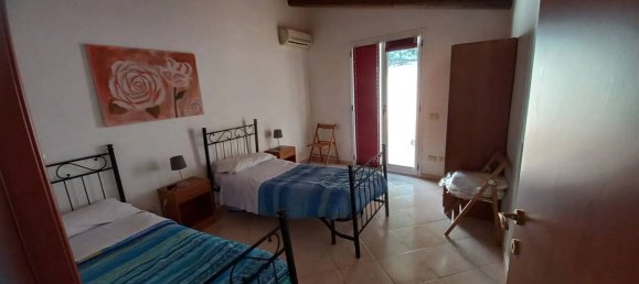 Вилла с 3 комнатами в Виттория, Италия № 108119 43