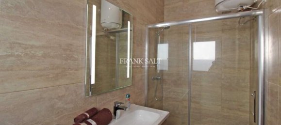 3 bedrooms Penthouse in Safi, Malta No. 8087 10