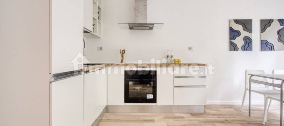 2 bedrooms Apartment in Milan, Italy No. 264608 4