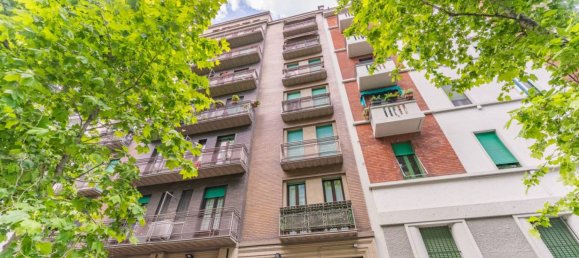 2 bedrooms Apartment in Milan, Italy No. 264608 38