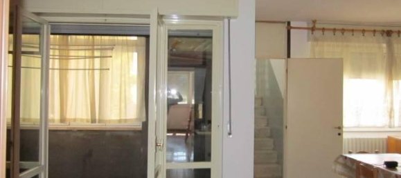 3 rooms Apartment in Cornaredo, Italy No. 170785 2