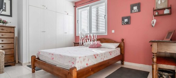 2 bedrooms House in Deryneia, Cyprus No. 24068 17