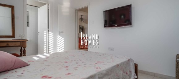 2 bedrooms House in Deryneia, Cyprus No. 24068 18