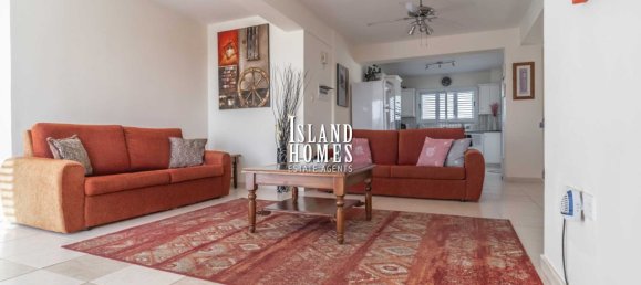 2 bedrooms House in Deryneia, Cyprus No. 24068 8