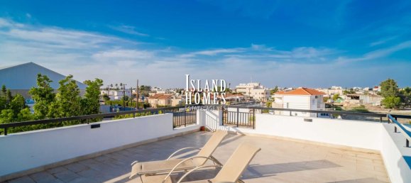 2 bedrooms House in Deryneia, Cyprus No. 24068 11