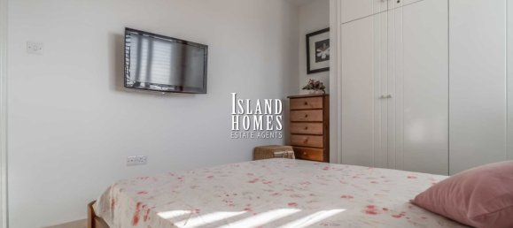 2 bedrooms House in Deryneia, Cyprus No. 24068 19