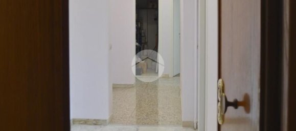 3 Schlafzimmer Wohnung in Rome, Italy, Nr. 338032 2