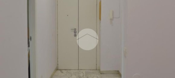 3 Schlafzimmer Wohnung in Rome, Italy, Nr. 338032 8