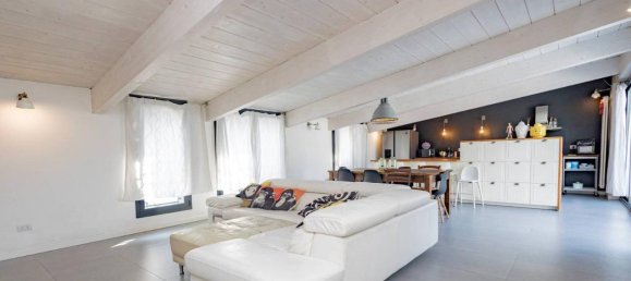 Penthouse de 4 divisões em Sesto San Giovanni, Italy N.º 29628 2