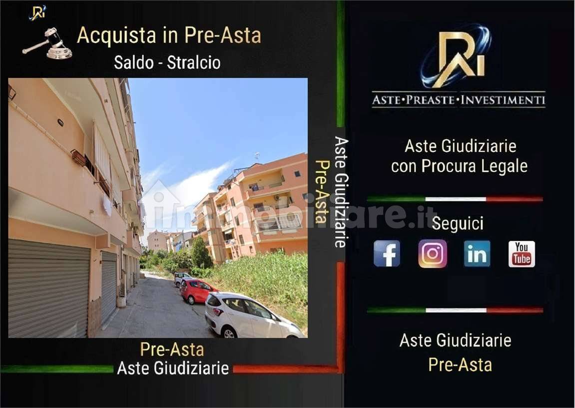 3 bedrooms Apartment in Villa San Giovanni, Italy No. 187412