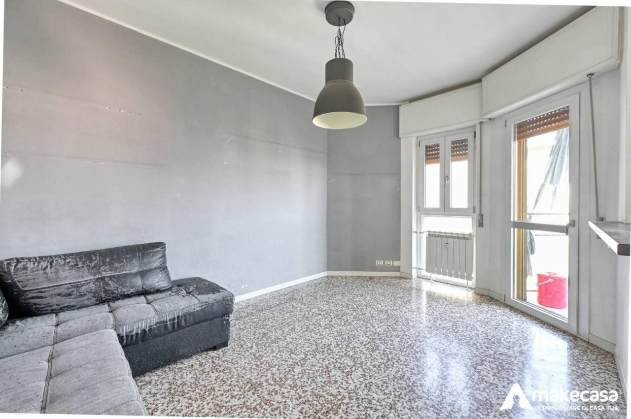 Apartamento de 2 divisões em Melegnano, Italy N.º 39320