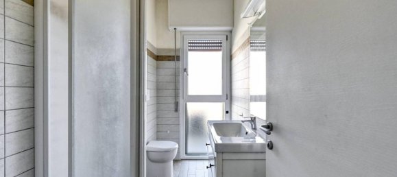 Apartamento de 2 divisões em Melegnano, Italy N.º 39320 28