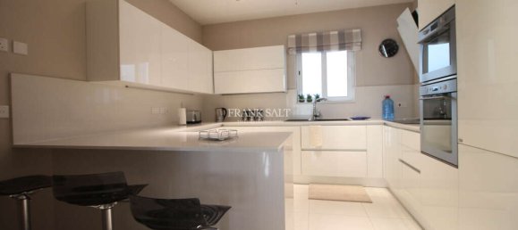 Apartamento de 3 dormitorios en Sliema, Malta No. 9663 6