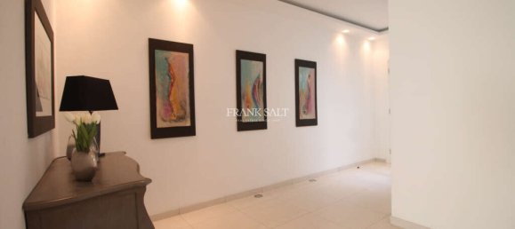 Apartamento de 3 dormitorios en Sliema, Malta No. 9663 3