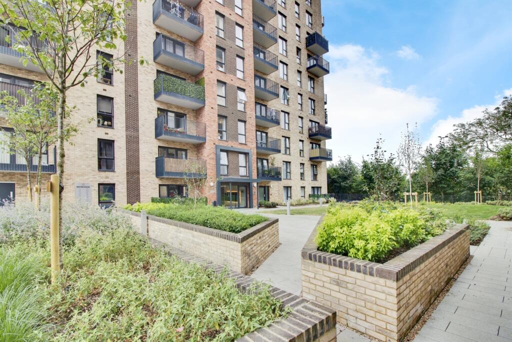 1 bedroom Apartment in Watford, United Kingdom No. 6818