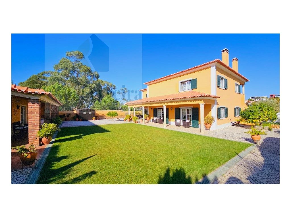 4 Schlafzimmer Haus in Turcifal, Portugal, Nr. 134629