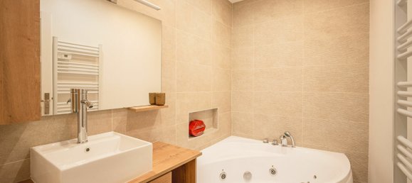 Квартира с 3 спальнями в Нарбонн, Франция № 361186 4