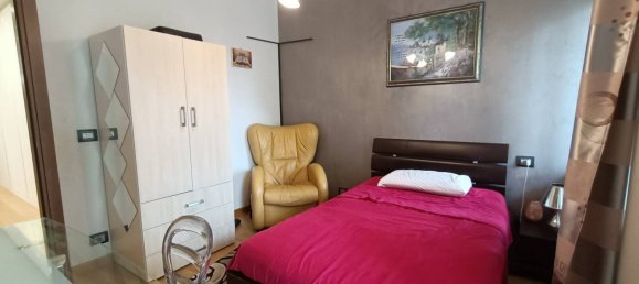 Apartamento de 3 dormitorios en Tolentino, Italy No. 283621 41
