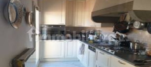 4 bedrooms Penthouse in Florence, Italy No. 190738 3