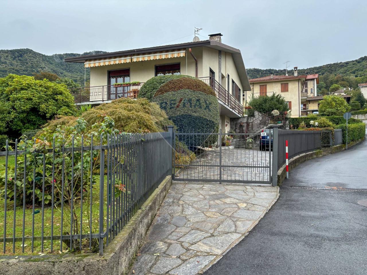 5غرفة منزل في Orino, Italy رقم 102330