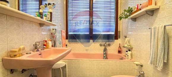 5غرفة منزل في Orino, Italy رقم 102330 63