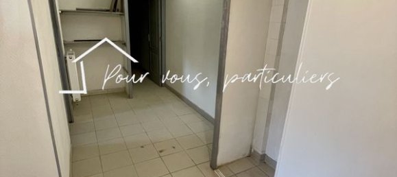 Propiedad comercial de 5 dormitorios en Raismes, France No. 240202 13