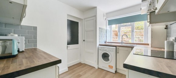 2 bedrooms Apartment in London, United Kingdom No. 7723 3