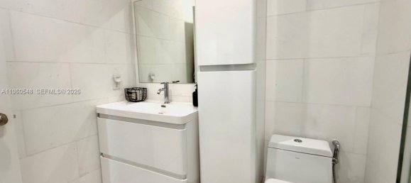 1 Schlafzimmer Gewerbliche Immobilien in Miami, USA, Nr. 615702 5