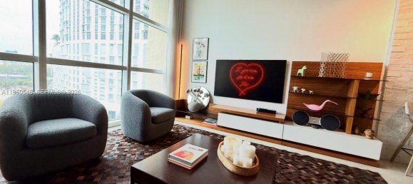 1 Schlafzimmer Gewerbliche Immobilien in Miami, USA, Nr. 615702 18