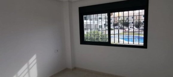 Apartamento de 2 dormitorios en Dehesa De Campoamor, Spain No. 186347 22