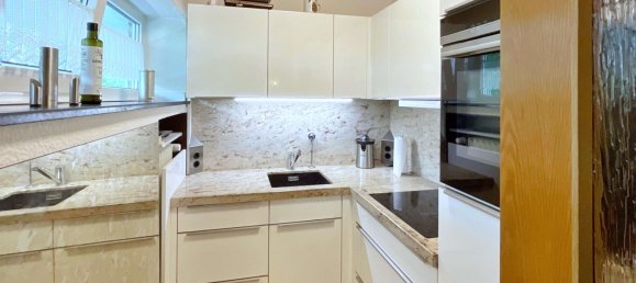 Квартира с 2 спальнями в Гельзенкирхен, Германия № 323932 3