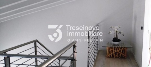 Villa de 5 habitaciónes en Preganziol, Italy No. 130925 11