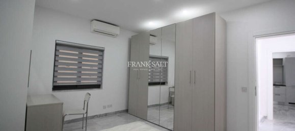 1 غرف نوم شقة في Saint Julian's, Malta رقم 9491 6