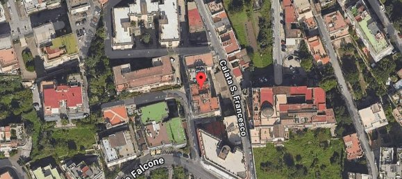 5 Schlafzimmer Wohnung in Naples, Italy, Nr. 306291 2