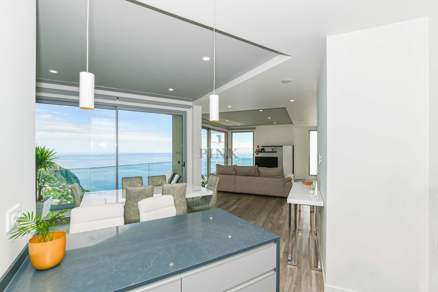 2 bedrooms Villa in Calheta, Portugal No. 145033