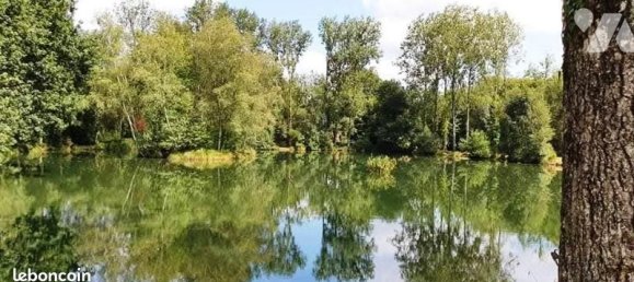 Земельный участок 15350м² в Ле Круасти, Франция № 291092 6