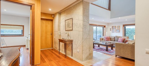 4 bedrooms House in Senhora da Hora, Portugal No. 16767 10