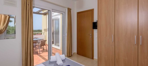 2 bedrooms Villa in Chania, Greece No. 11 21