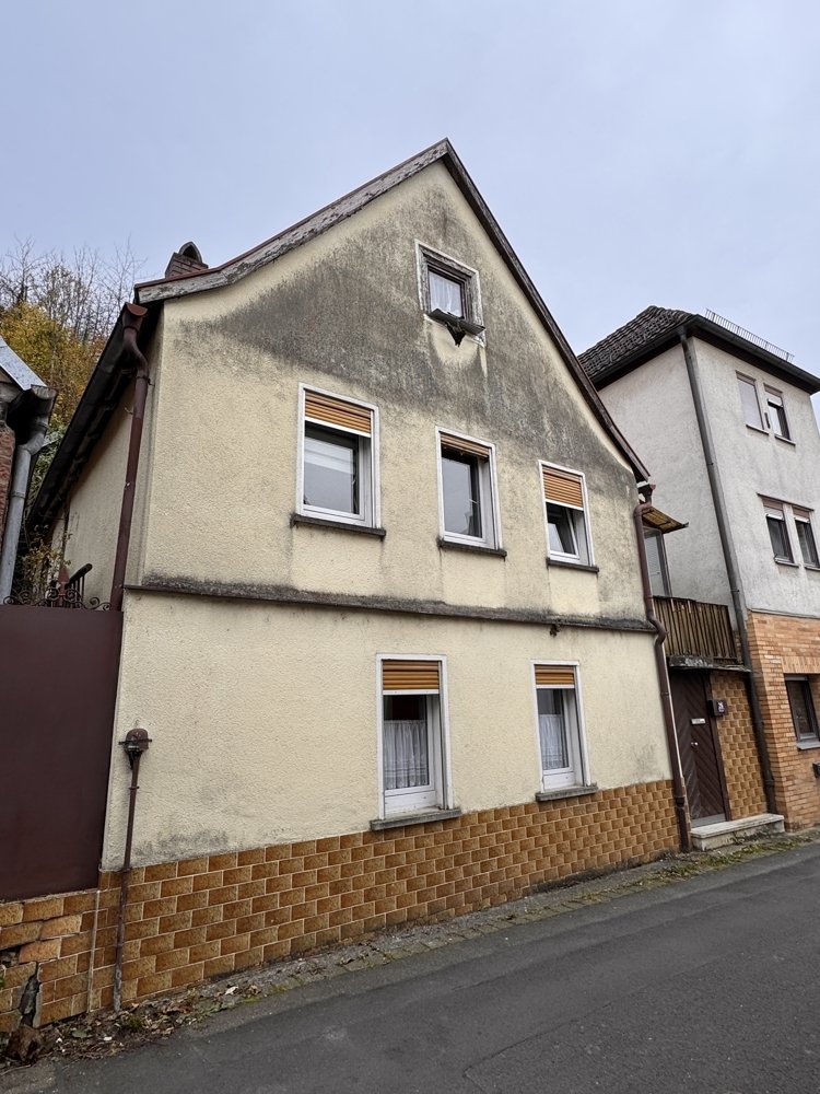 4 rooms House in Main-Spessart, Germany No. 140575