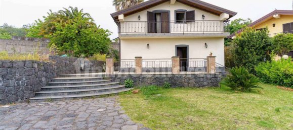 4 غرف نوم فيلا في Zafferana Etnea, Italy رقم 131773 2