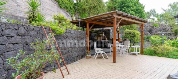 4 غرف نوم فيلا في Zafferana Etnea, Italy رقم 131773 9