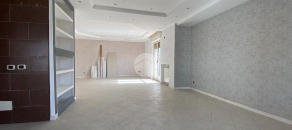 4 bedrooms Apartment in San Giorgio a Cremano, Italy No. 326322 5