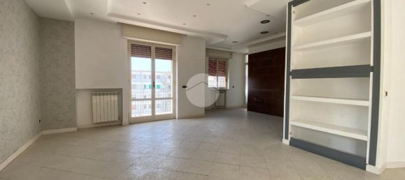 4 bedrooms Apartment in San Giorgio a Cremano, Italy No. 326322 6