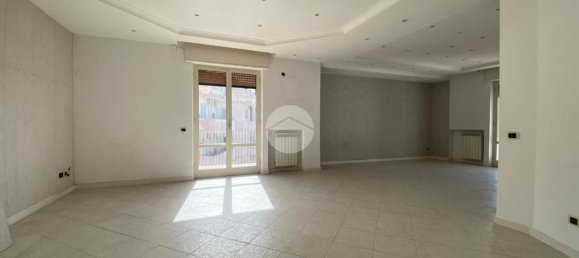 4 bedrooms Apartment in San Giorgio a Cremano, Italy No. 326322 4