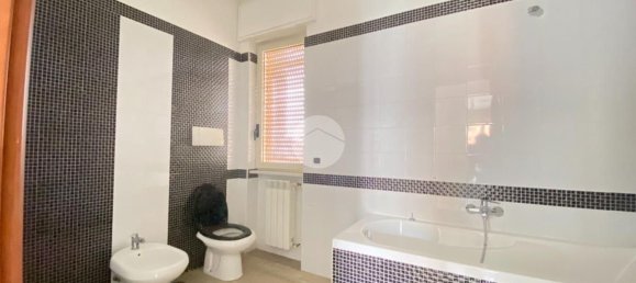 4 bedrooms Apartment in San Giorgio a Cremano, Italy No. 326322 26