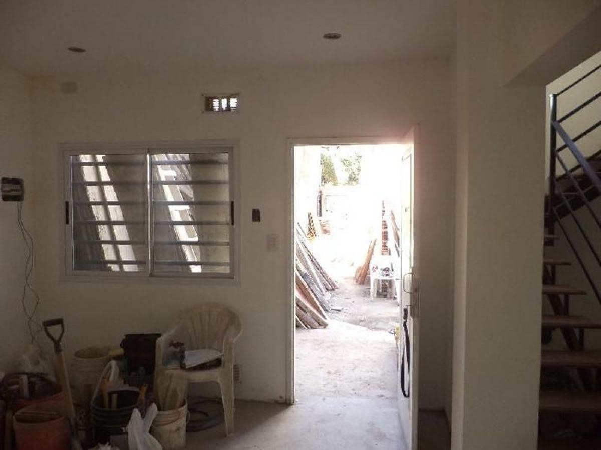 2 Schlafzimmer Haus in Bermudez, Argentina, Nr. 19968