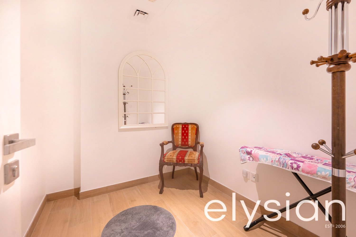 Apartamento de 3 dormitorios en Jumeirah, UAE No. 42372